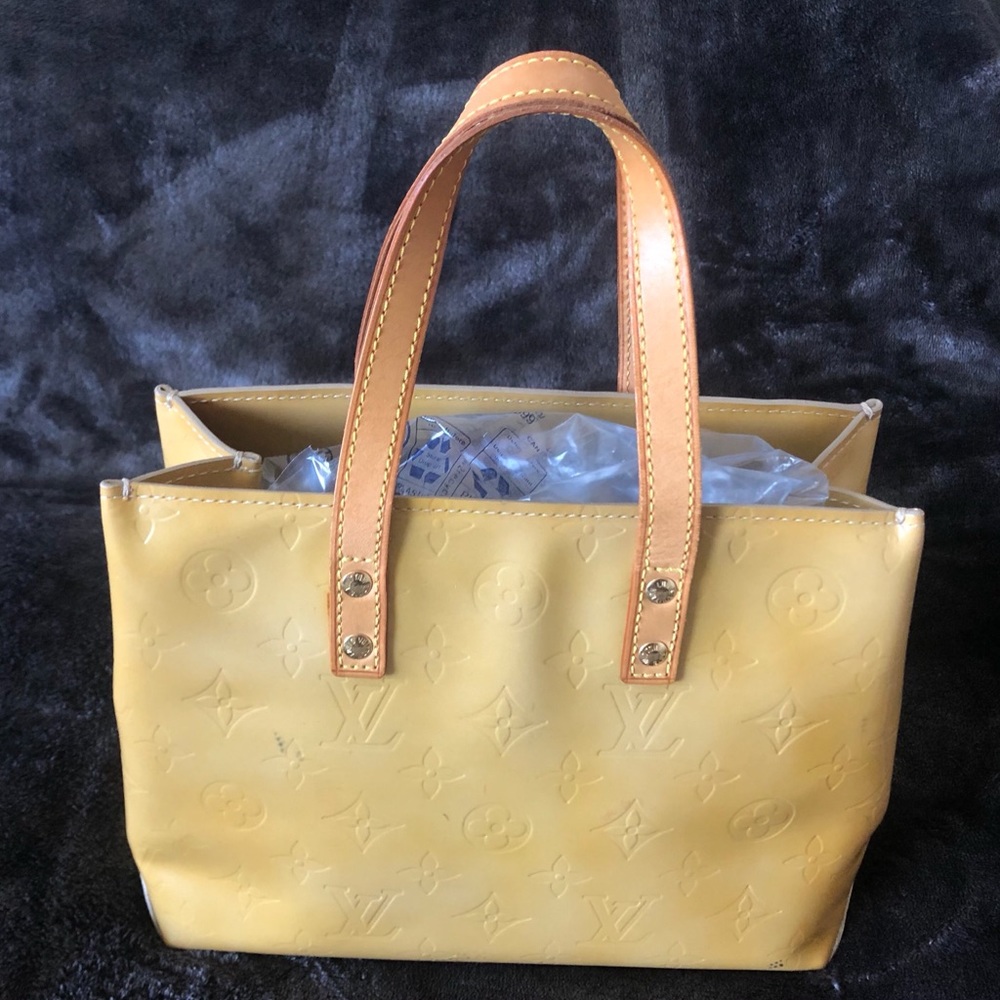 Authentic LV Vernis PM size